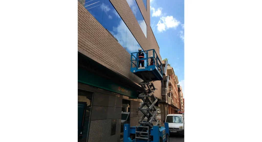 Muro de vidrio instalación